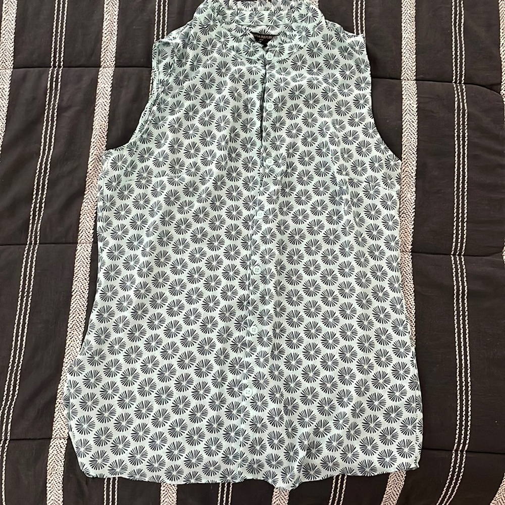 Banana Republic Buttoned Blouse